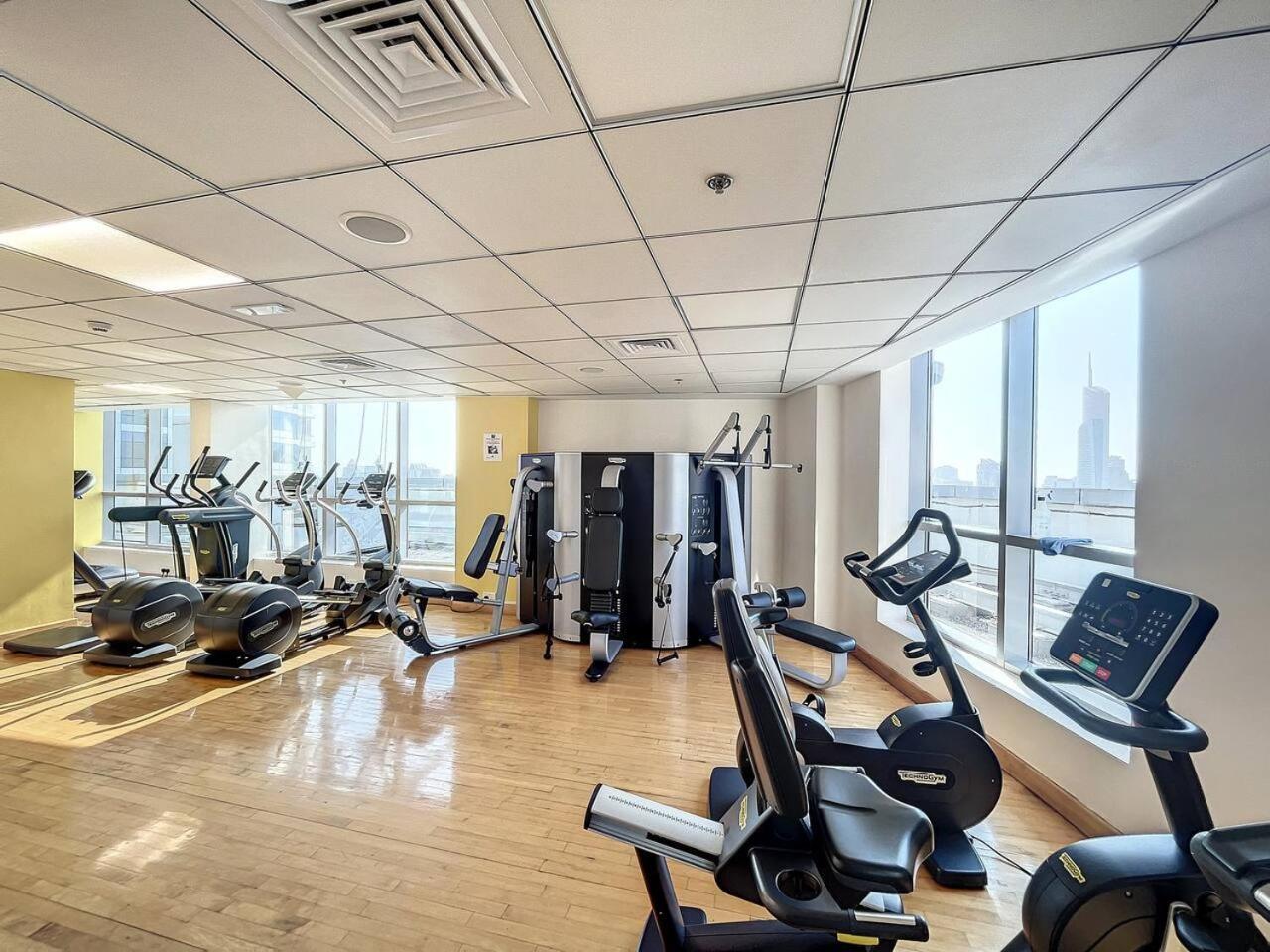 Bay - One Bedroom With Marina View Apartment *